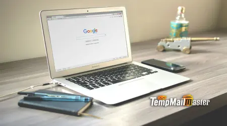 SEO Strategies 2025 for Tech Bloggers | Rank Higher in Search